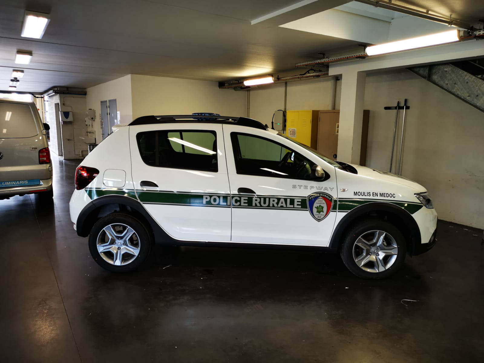 Véhicule d'intervention SAMU réalisation AVUS72